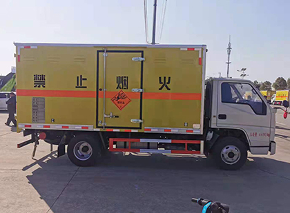 洪泽爆破器材运输车